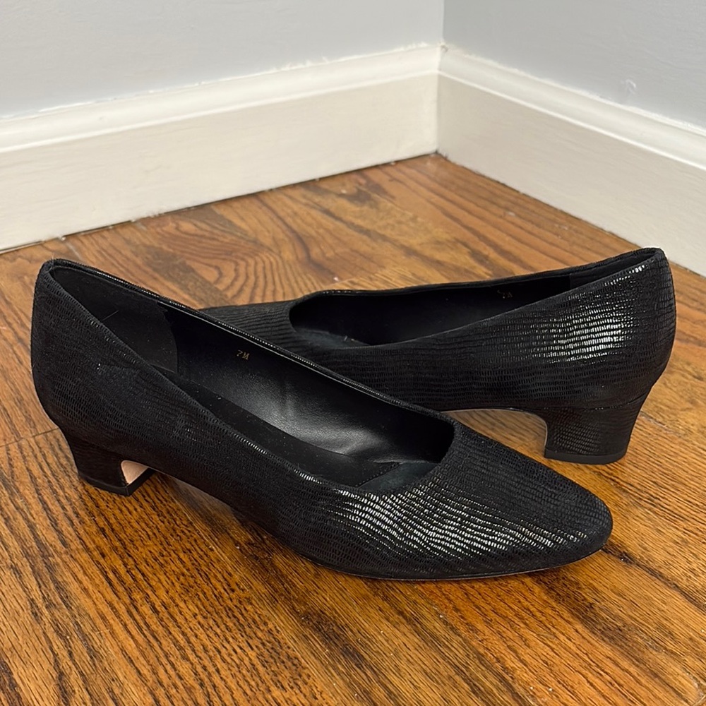 Elegant Black Women's Shoes